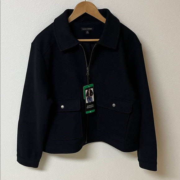 Banana Republic Jackets & Blazers - Banana Republic Black Jacket women’s size XL NWT
